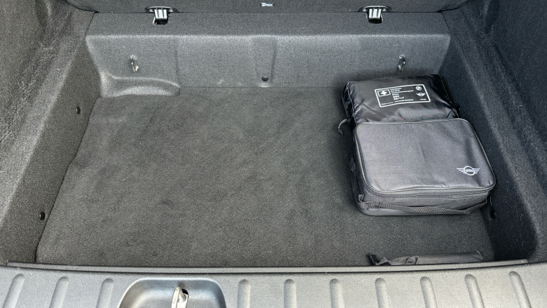 MINI Clubman 1.5 Cooper Classic 6dr Auto Petrol Estate